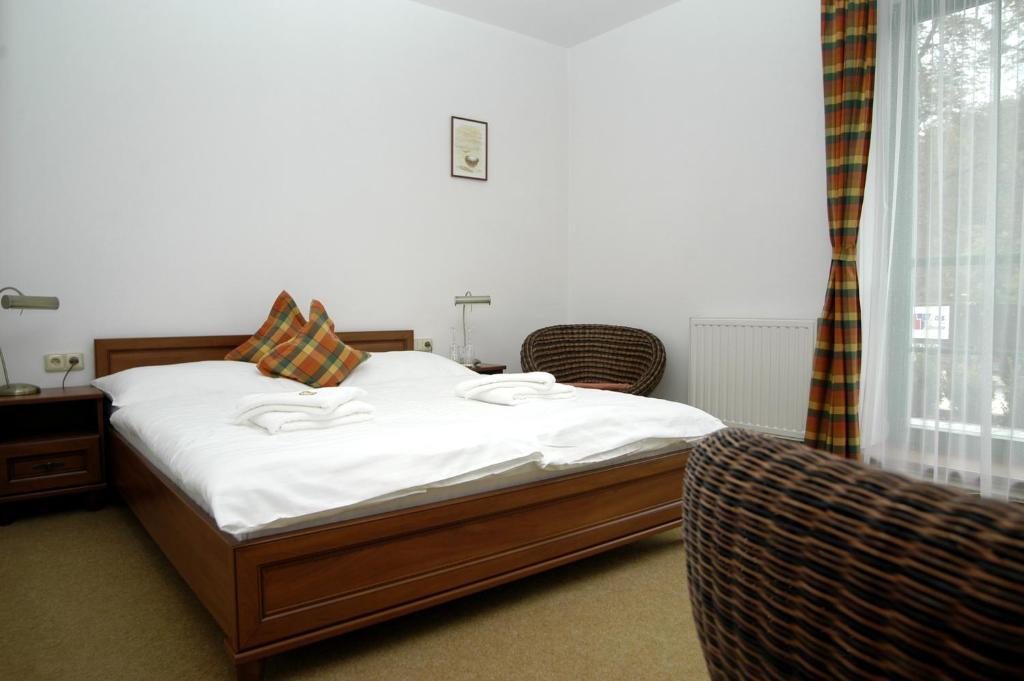 Hotel Loucky Litvínov Oda fotoğraf