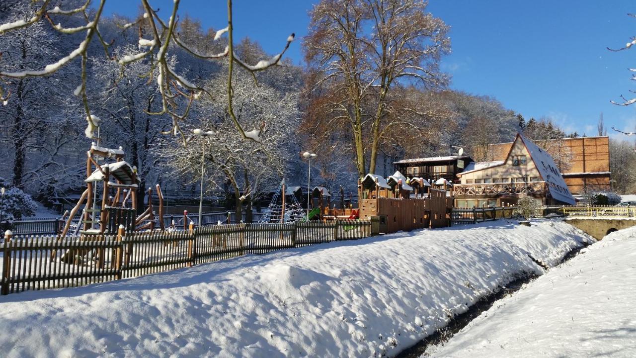 Hotel Loucky Litvínov Dış mekan fotoğraf